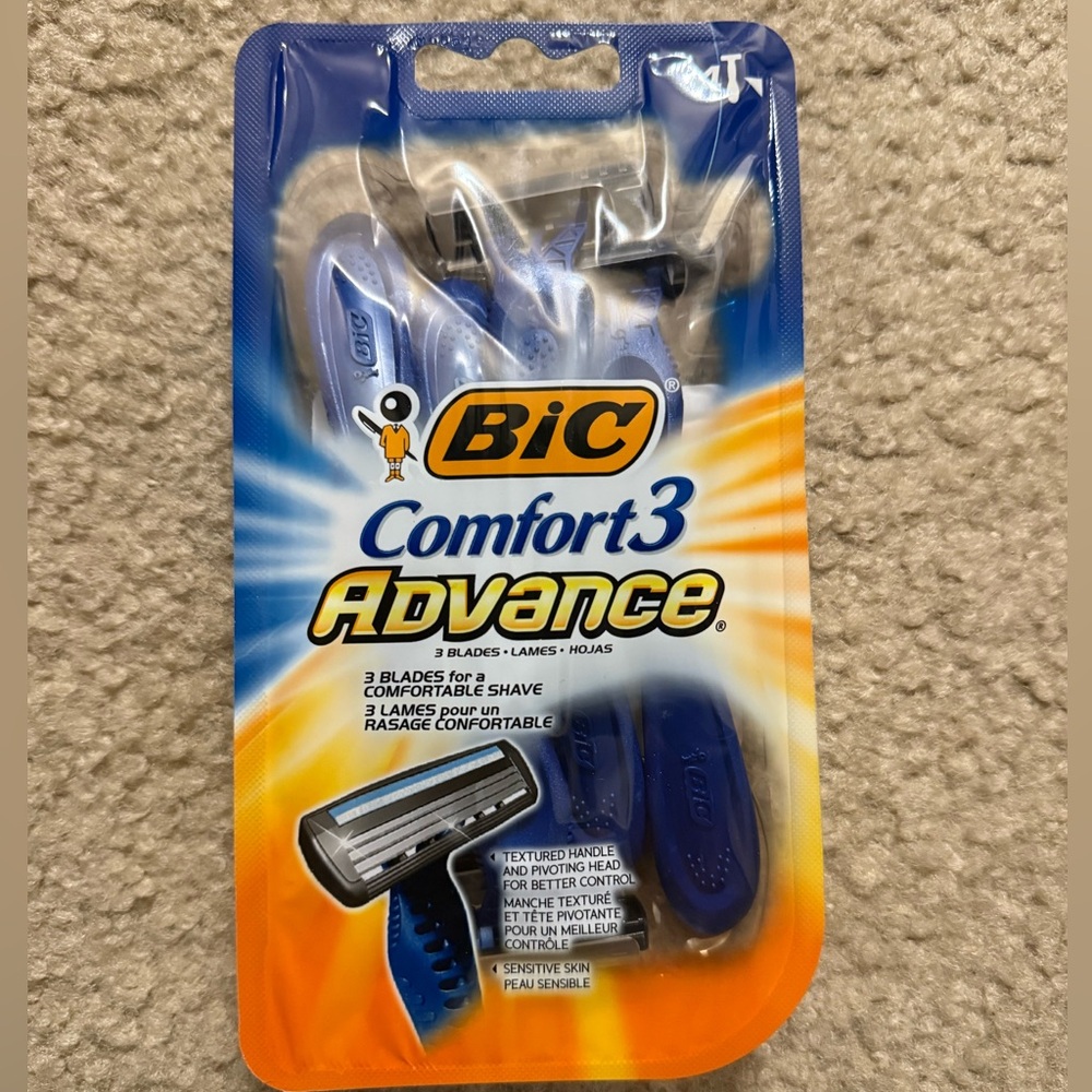 Gillette Razor Bundle - Picture 3 of 4